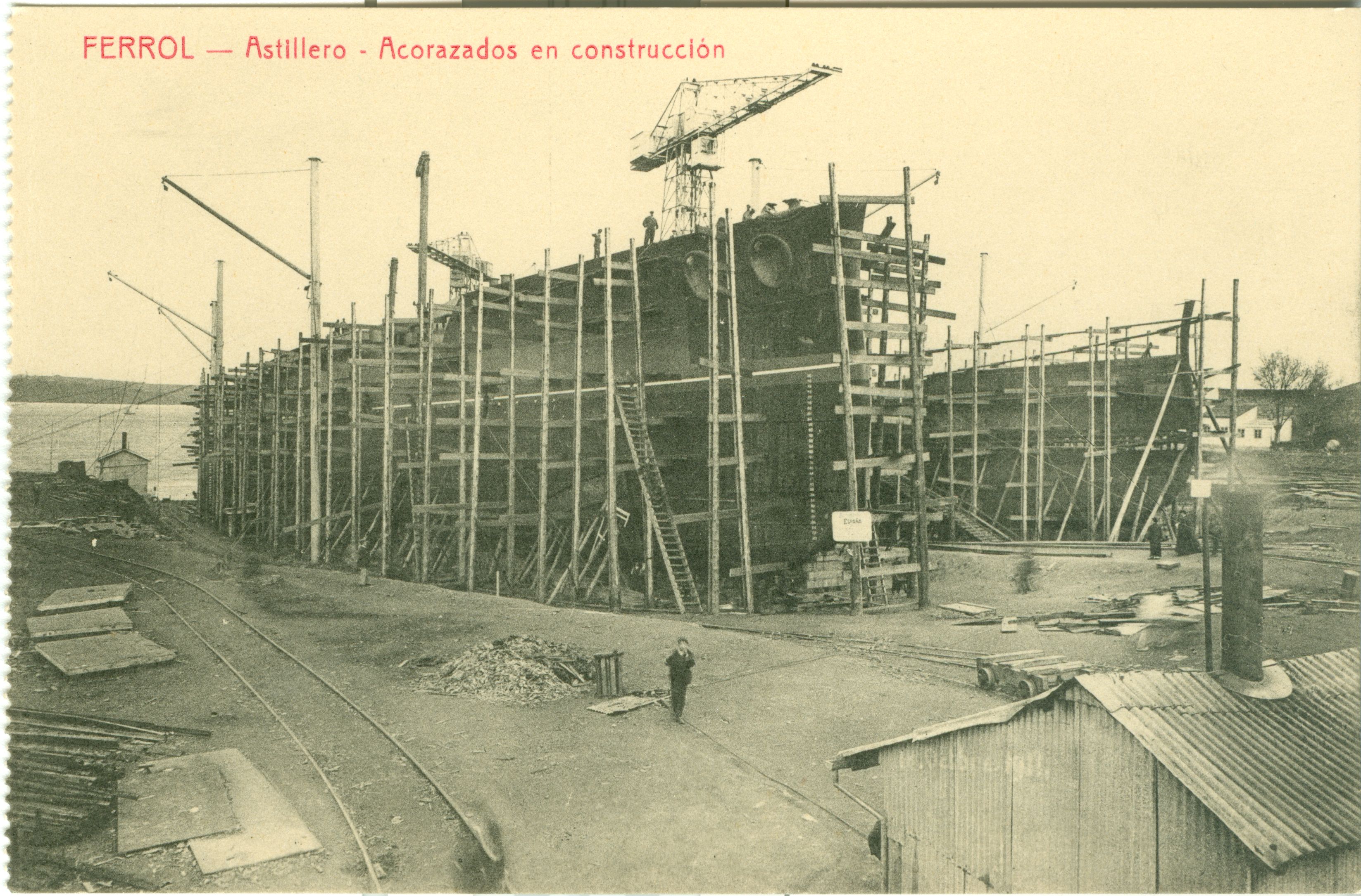 Astillero de Ferrol con acorazados en construcción, hacia 1910-1920